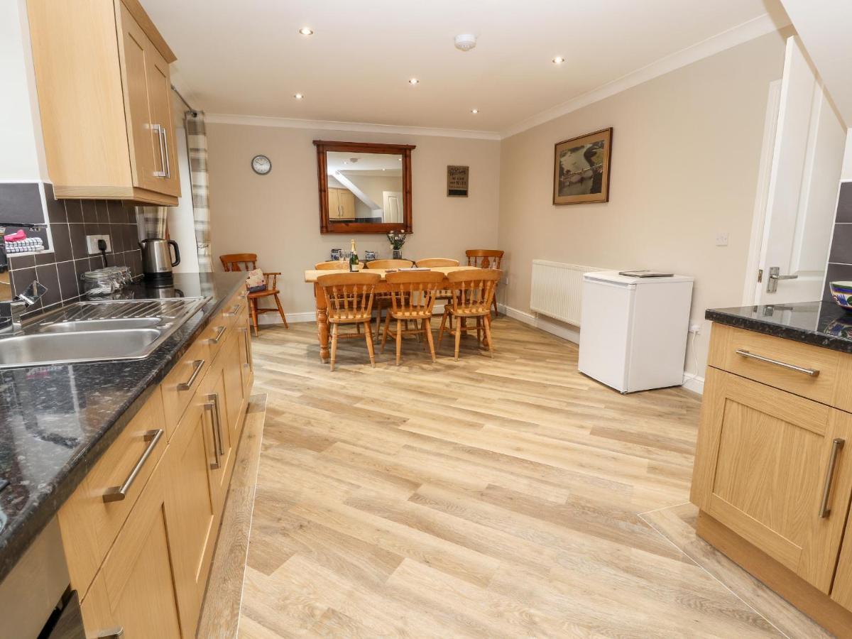 Bryn Seion Villa Llanddeiniolen ภายนอก รูปภาพ