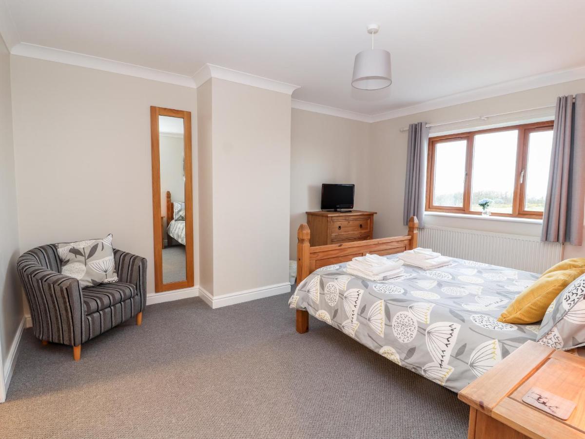Bryn Seion Villa Llanddeiniolen ภายนอก รูปภาพ